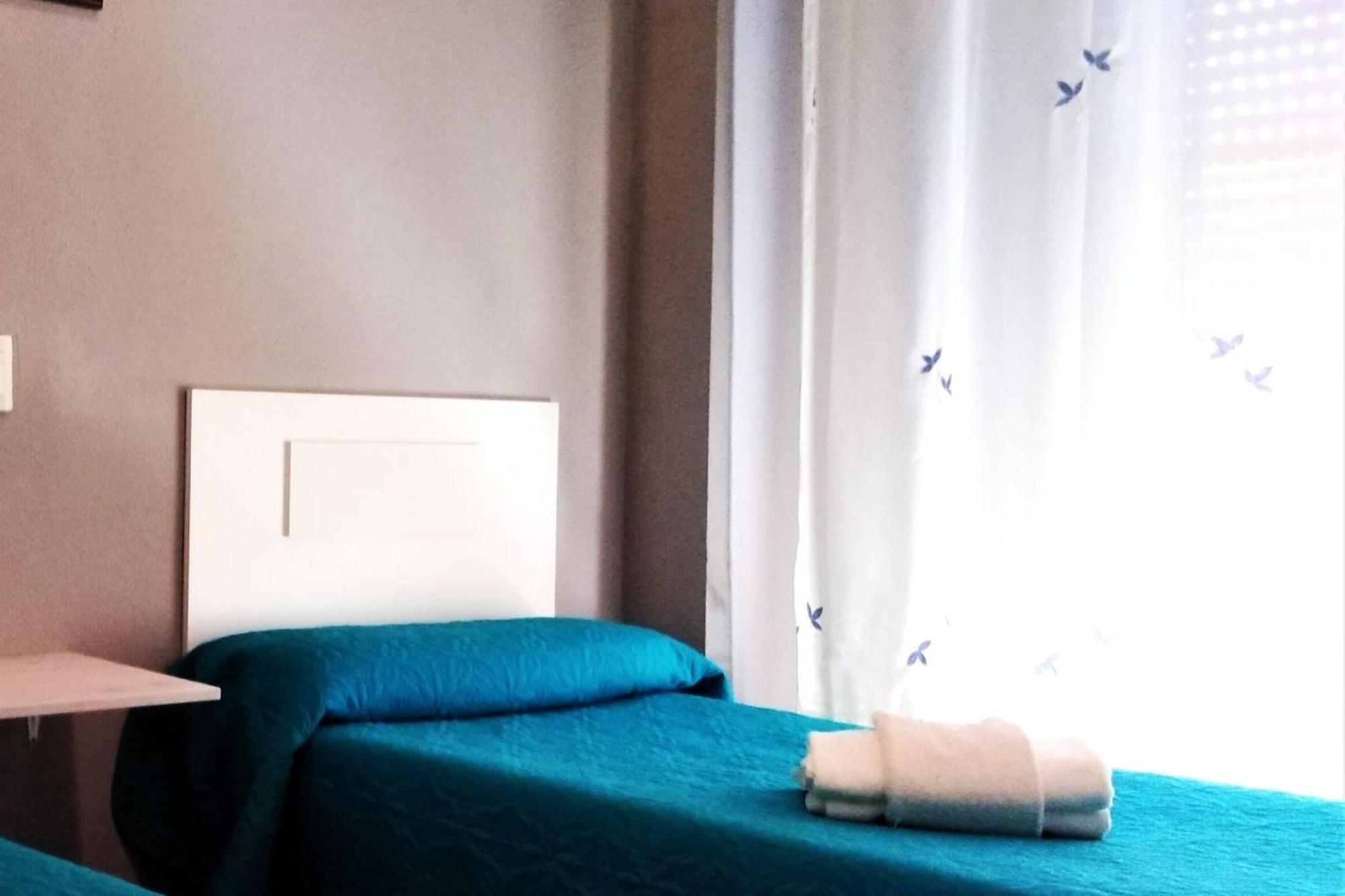 Vacansis Habitaciones De Hostal A Primera Linea De Playa En Cullera Kültér fotó